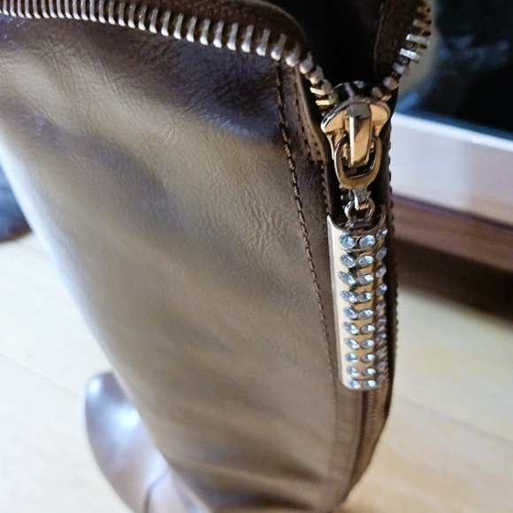 Brown Knee-High Women's Boots - Picture 3 of 7